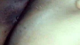 Arab wife gets pussy creampied in amateur session