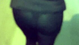 Mature big ass milf flashing see-through leggings on the street 😏