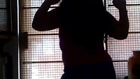 Κουνώντας τον κώλο σαν τούρκος