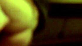 amateur girl bounces her ass while riding