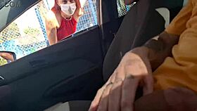 punheta no carro e buscando informa��o de pau duro