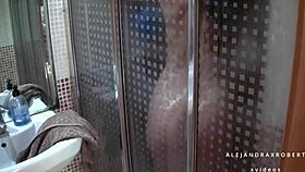 Mi Casero Cobra el Mes y Yo Pago con Mi Estrecha Vagina