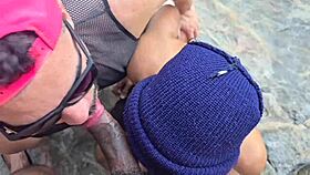 meti a pica em dois de uma s� vez na beira da praia