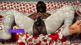 amateur slut easily squirts with vibrator at home