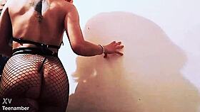 viens me baiser dans par tout les trous