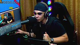 Two reais or mysterious gift from Martina Olivera - podcast Popum no Barraco