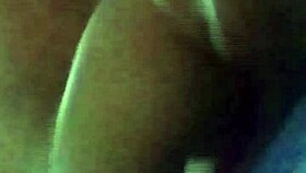 Mira qué rico se ve, quiero coger con dos vergas en este video amateur 😏