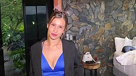 recepcionista se deja comprar por dinero fuck hard pussy and creampie zactefolla