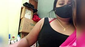 desi indian mom bhabi chats casually