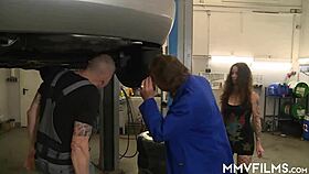 Secretary gives up her asshole for a job 😈