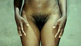 amateur african girl cums twice intensely