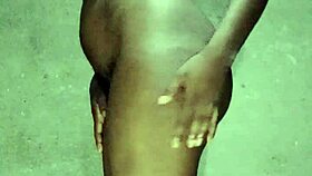 amateur african girl cums twice intensely