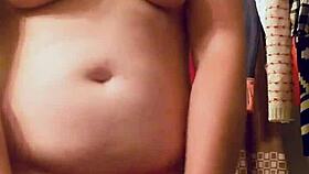 19yo scarlet dances sexy for homemade camera