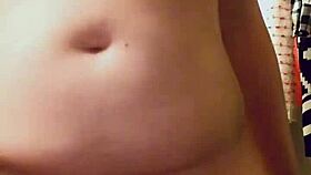 19yo scarlet dances sexy for homemade camera