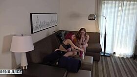 Long Clip Extraterrestrial Sex Toy Dealer Starring Savannah Chavez And Jade Edwards