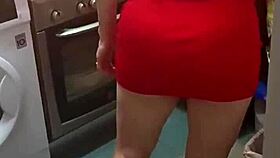 Desayunando La Vagina De Mi Suegra En La Cocina