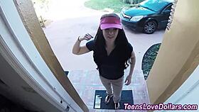 real amateur teen receives facial in high definition