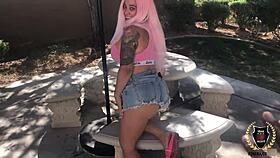 curvy barbi with pink hair rides hard in rome