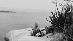 come see this delicious delight in the room 😋