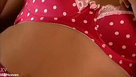 Does Nika Lani's huge cock session turn you on?