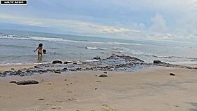 Play Ends In Sex On Busy Beach