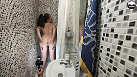 Amateur French Girl Licks Pussy In Shower