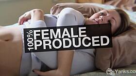 Yanks Scarlet Enjoys Anal Play