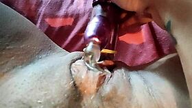 Gostosa Greluda Sozinha em Casa Siririca Ate Gozar