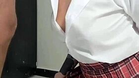 Colombian virgin in amateur casting blowjob