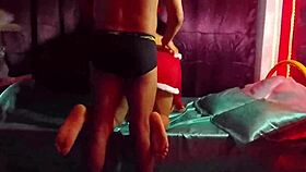 delicious christmas clip with friends