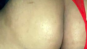 gordita venezolana culona le encanta cabalguear encima de colombiano pingon