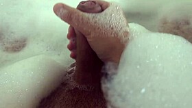 I Masturbate in Bubble Bath