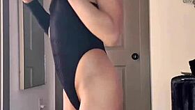 want a petite bossbitch tryst in dallas?