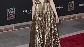 i enjoy browsing anya taylor-joy's image slideshow