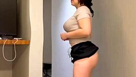 mi nueva empleada dom�stica culona gets fucked hard