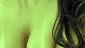 vem brincar comigo adoro me exibir e gozar gostoso com vcs