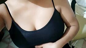 Рогатая латино-милфа шлет эксклюзивное видео пизды