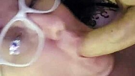Cock gobbling slut gives hardcore oral