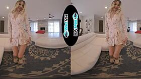 Tight wet pussy gets pounded hard in VR 😍