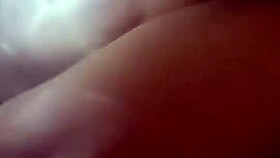 Chilena milf always cums hard in the cut