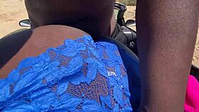 amateur class hoe shakes big ass in classroom