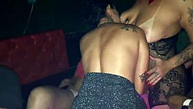 irmã? não, amiga me levou pro swing