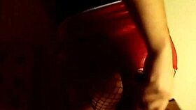 Nurse Lucy Diamond Twerking Her Ass In Fishnets For Patient In Hospital