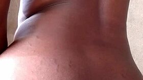 AFRICAN BIG ASS SMALL 18+ TITS