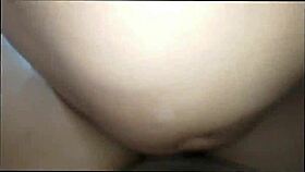 Le Follo El Co�o A La Enpliada De Mi Esposa Ya Que Ella No Esta En Casa