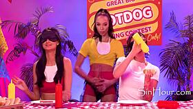 dkye gets her strapon all wet at that hotdog eating contest 😏