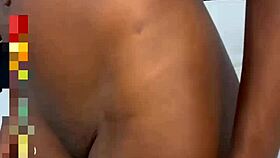 Flaquita Maniática Se Revienta El Culo Con Un Dildo Gigante