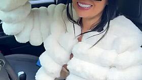 asian amateur invites delivery guy for bareback pussy fuck