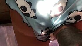 Batendo na amiga da minha inteada sex toy.