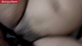 पंजाबी लड़की गुरलीन ने अपने दोस्त को रात को जबदस्ती घर पर बुला के उसके लन्ड की सवारी का मज़ा लिया चुदाई की आवाज़ साफ साफ सुन रही है शुद्ध देसी चुदाई की मज़ेदार वीडियो साफ आवाज़ में